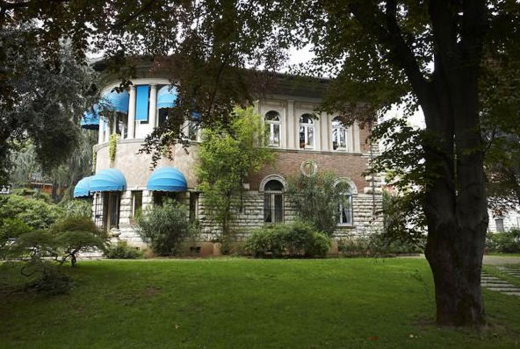 Villa V Μπρέσια Εξωτερικό φωτογραφία